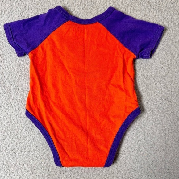 Clemson Tigers One‎ Piece Baby 3-6 mos. Orange Purple Colosseum Warner One Piece - Picture 3 of 6